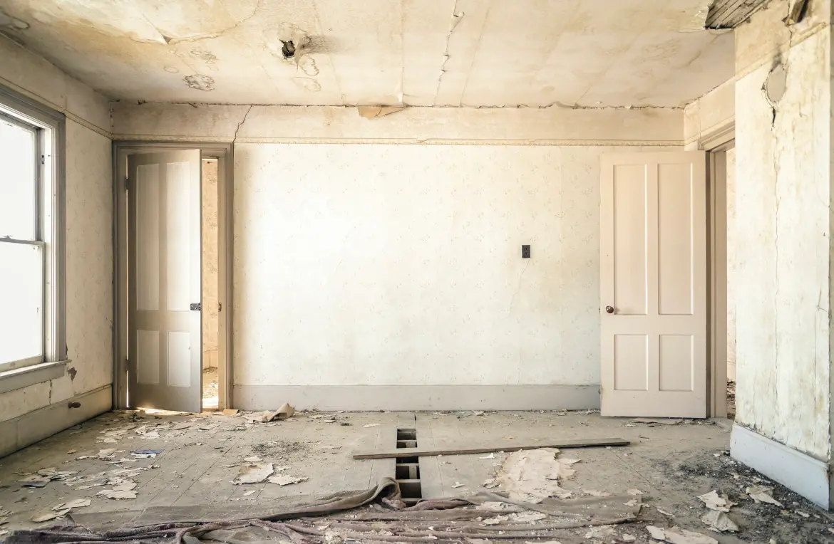 Waste disposal crew managing a cleanout project in Monmouth